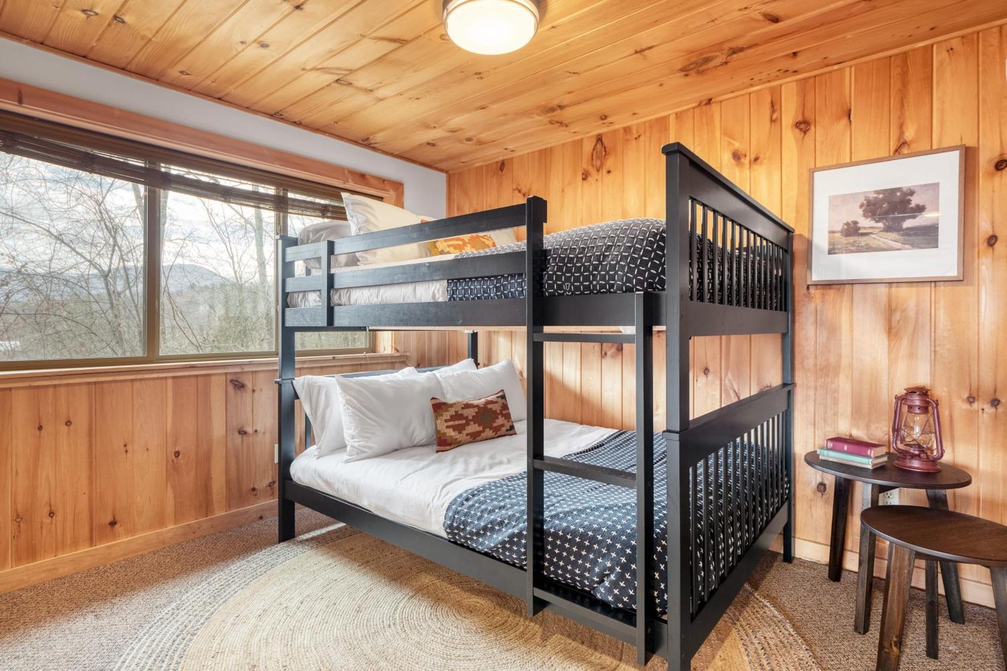 Chestnut By Avantstay Mountain Cabin W Treetop Views Hot Tub Game Room Gatlinburg Eksteriør bilde