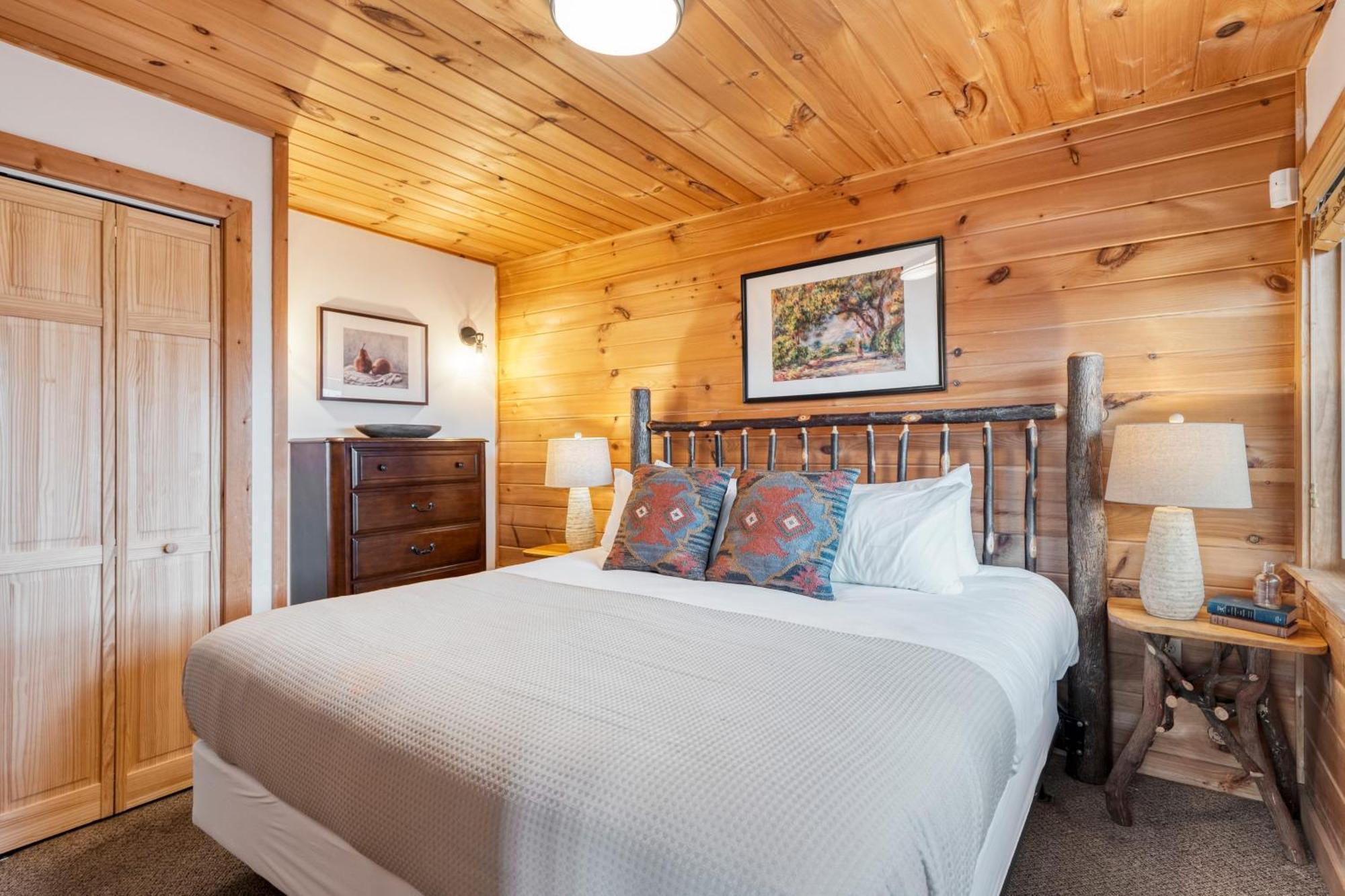 Chestnut By Avantstay Mountain Cabin W Treetop Views Hot Tub Game Room Gatlinburg Eksteriør bilde